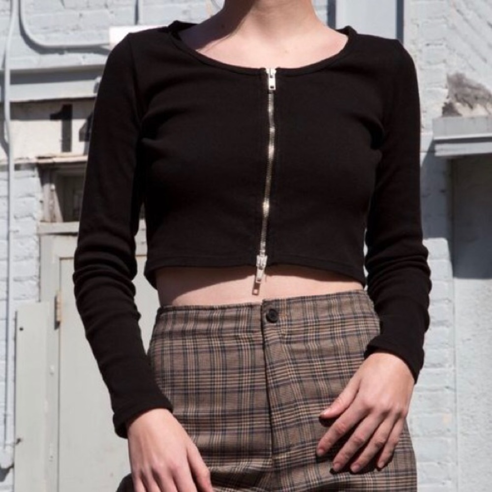Brandy Melville black cropped long sleeve